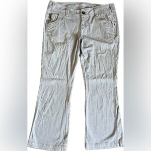 Maurices Light Beige/Gray women’s pants. Size 16 R